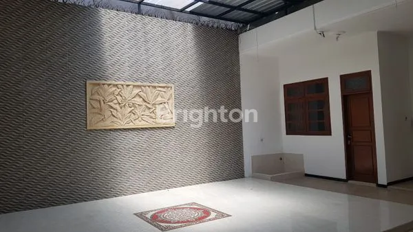 image DIJUAL RUMAH TINGGAL AREA BUNGA2 DEKAT DENGAN SOEKARNO HATTA MALANG (8)