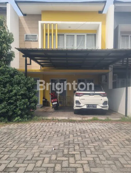 RUMAH 2 LANTAI DEKAT SUMMARECON BEKASI