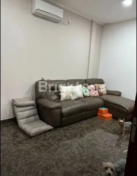 image RUKO 4 LANTAI PLUS ROOFTOP DI KELAPA GADING JAKARTA  (7)