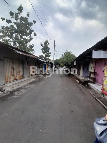 image KIOS DI PASAR, ADA 4 UNIT BERDAMPINGAN | PASAR METESEH, TEMBALANG, SEMARANG SELATAN (2)