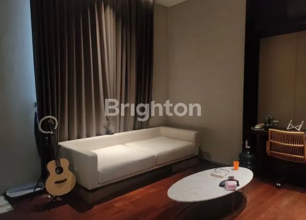 image RUMAH MEWAH LUAS HOOK TRAPESIUM 2 LT DAERAH DARMO FULL FURNISH (7)