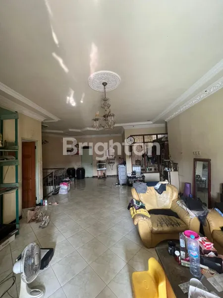 image SEMI FURNISH RUMAH DARMO PERMAI SELATAN SURABAYA BARAT JAWA TIMUR. SIAP HUNI DENGAN SPAZIO LENMARC HR MUHAMMAD TOL SATELIT (1)