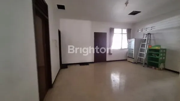 image RUMAH BAGUS & NYAMAN JL RAYA SALAK MADIUN (4)