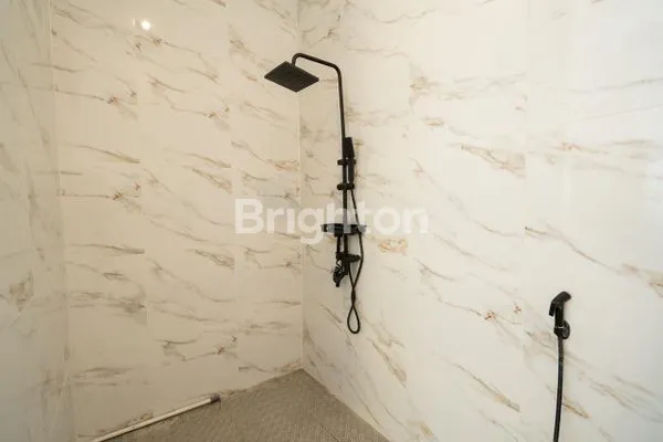 image VILLA PREMIUM 2 LANTAI MAIN ROAD SEMINYAK BADUNG (6)