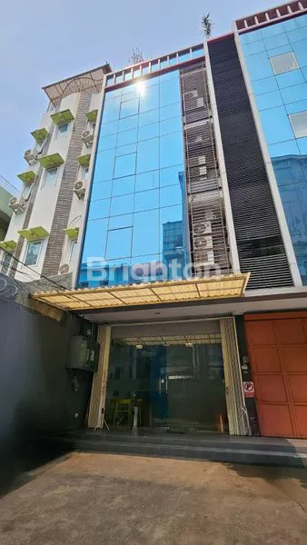 image RUKO 4 LANTAI DI JALAN KEBON JERUK JAKARTA BARAT  (1)