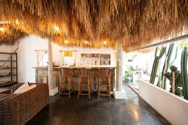 image FOR LEASE VILLA WITH BIG LIVING (CAN OPEN BAR/RESTAURANT) (7)