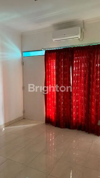 image RUMAH SUPER LEGA DI PERUMAHAN YANG ASRI (4)