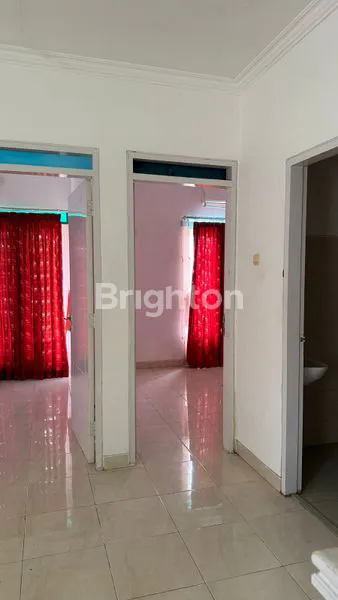 image RUMAH SUPER LEGA DI PERUMAHAN YANG ASRI (5)