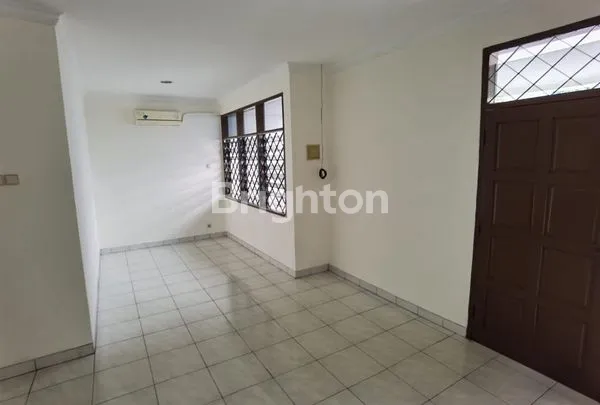 image DIJUAL RUMAH DI TAMAN ARIES (3)