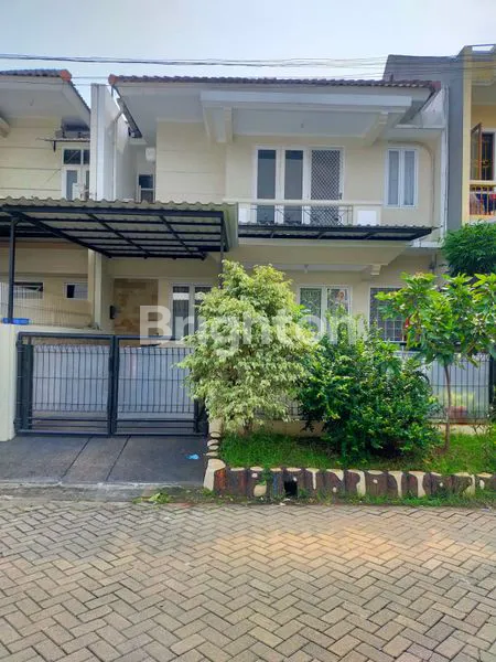 image RUMAH 2 LANTAI METRO PERMATA 2 (1)