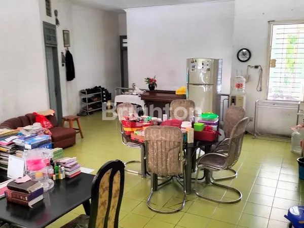 image RUMAH SIAP HUNI SURABAYA TIMUR (4)