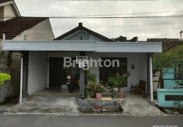 image RUMAH KAMPUNG, LOKASI STRATEGIS KARTASURA SUKOHARJO JAWA TENGAH (1)