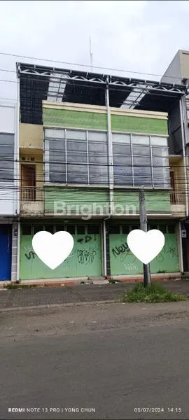 DISEWAKAN 2 RUKO BERENDENG DI SUKABUMI