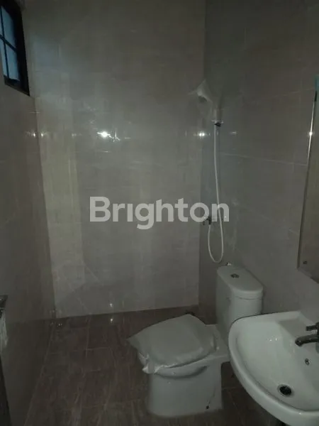 image RUMAH 2 LANTAI DI BANJAR WIJAYA CLUSTER HAZEL TANGERANG  (7)