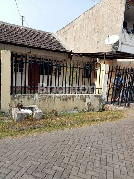 image RUMAH SIMPANG DARMO PERMAI SELATAN (1)
