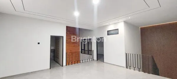 image RUMAH BARU GRESS DI GAYUNGSARI BARAT (3)