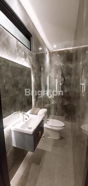 image RUMAH BARU GRESS DI GAYUNGSARI BARAT (5)