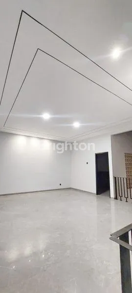 image RUMAH BARU GRESS DI GAYUNGSARI BARAT (6)