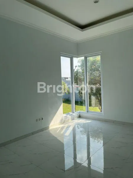 image RUMAH BARU GRESS TERMURAH DI CITRALAND SURABAYA BARAT  (5)