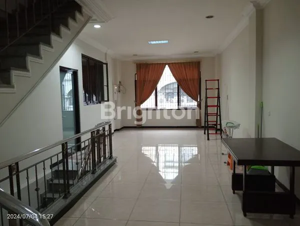 image JEMURSARI, PANJANG JIWO, RUKO LANGKA, HADAP JALAN RAYA, 4 LANTAI, SURABAYA TIMUR  (1)