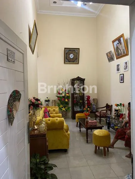 image RUMAH BAGUS DENGAN HARGA TERBAIK (2)
