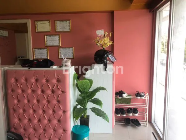 image RUKO APARTEMEN GUNAWANGSA MERR COCOK UNTUK TOKO ATAU USAHA RETAIL, PENGHUNI SUDAH RAMAI, PASSIVE INCOME BAGUS DI AREA MERR & WONOREJO, SUDAH STRATA TITLE (BISA KPR) (2)