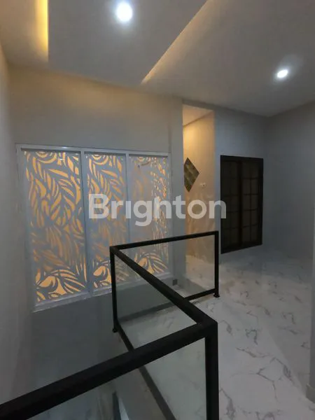 image DIJUAL RUMAH CANTIK 2 LANTAI DITENGAH KOTA SMG (7)