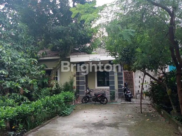 image TANAH DAN RUMAH LUAS BESAR BARANG LANGKA DI GRAHA BINTARO, TANGERANG SELATAN (3)