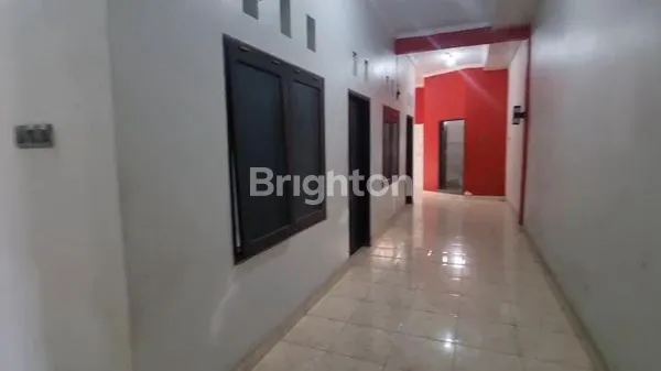 image DISEWAKAN RUKO 2 LANTAI YANG SANGAT STRATEGIS  DI RENON (3)