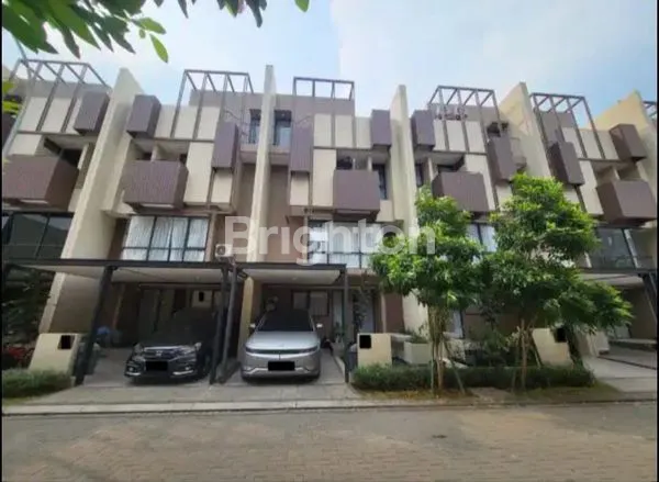 image RUMAH MODERN  MINIMALIS CLUSTER TABEBUYA BSD  FURNISHED, 3 LANTAI BSD TANGERANG (1)