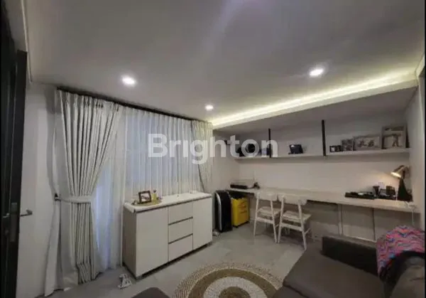 image RUMAH MODERN  MINIMALIS CLUSTER TABEBUYA BSD  FURNISHED, 3 LANTAI BSD TANGERANG (4)