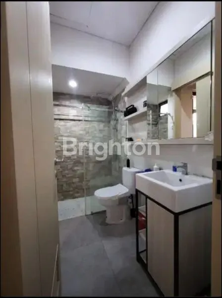 image RUMAH MODERN  MINIMALIS CLUSTER TABEBUYA BSD  FURNISHED, 3 LANTAI BSD TANGERANG (8)