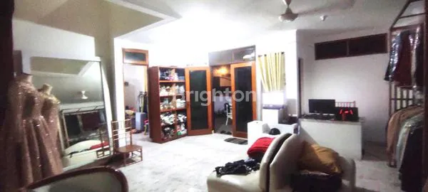 image RUMAH CANTIK ASRI 2 LANTAI JERUK MANIS (6)
