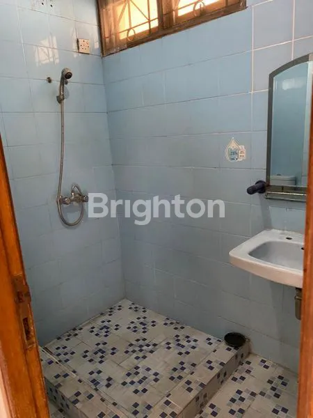 image RUMAH CANTIK ASRI 2 LANTAI JERUK MANIS (3)