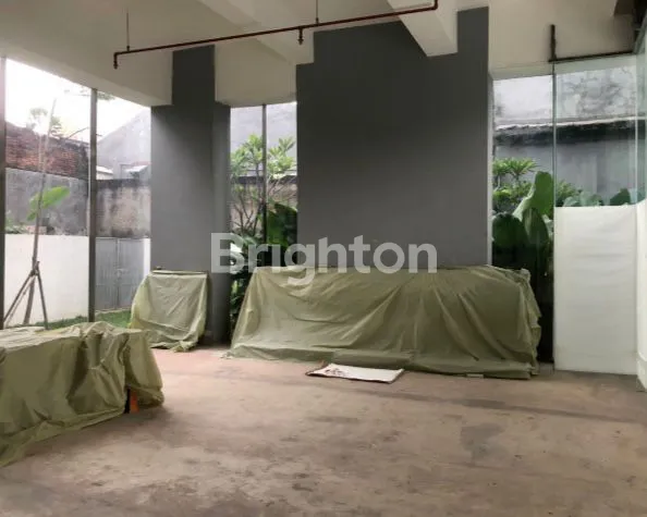 SPACE FOR RENT LOKASI STRATEGIS DEKAT MRT FATMAWATI JAKARTA SELATAN