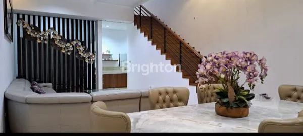 image RUMAH SEMI FURNISH 2 LANTAI  SINGGASANA CIBADUYUT  (3)