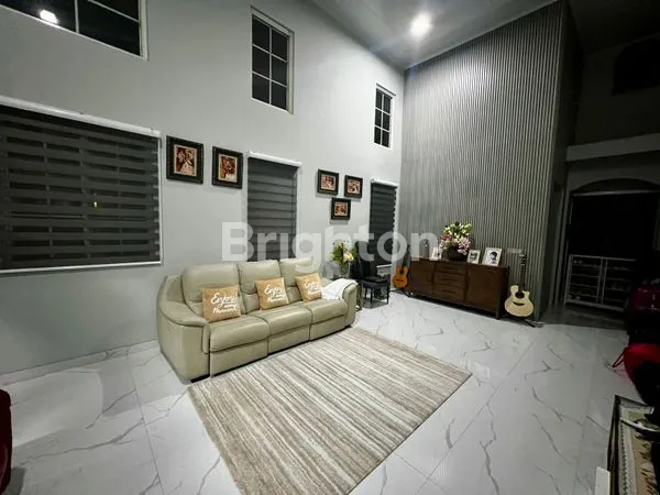 image RUMAH MEWAH TAMAN BRAWIJAYA LIPPO CENTRAL TANGERANG (2)