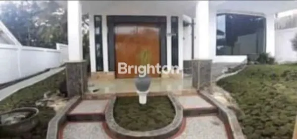 image RUMAH MEGAH ALA VILLA (3)