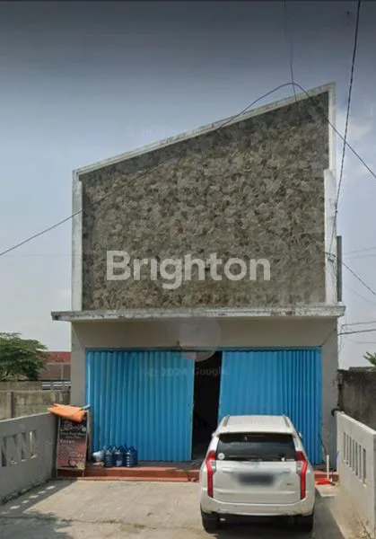 image RUKO 2 LANTAI SIAP HUNI STRATEGIS PINGGIR JALAN RAYA COCOK BUAT USAHA DEKAT SMAN 8 MOJOSONGO SOLO (7)