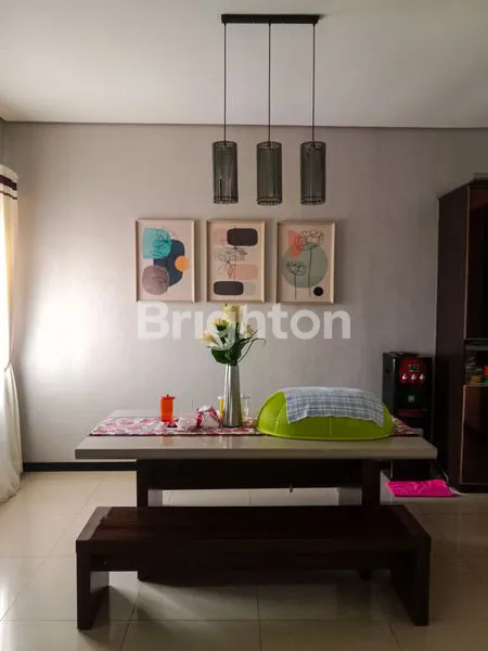 image DIJUAL RUMAH 2 LANTAI FULL FURNISH (5)