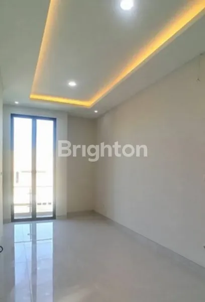 image TURUN HARGA DIAN ISTANA LEBAR 8 BARU GRESS SIAP HUNI DEKAT GRAHA FAMILI (5)