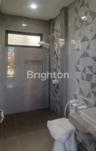 image TURUN HARGA DIAN ISTANA LEBAR 8 BARU GRESS SIAP HUNI DEKAT GRAHA FAMILI (7)