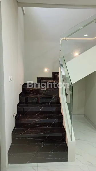 image RUMAH BARU GRESS MINIMALIS CITRALAND (5)