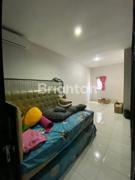 image RUMAH JELAMBAR 3LANTAI GROGOL JAKARTA BARAT  (6)
