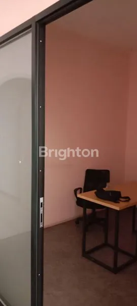 image \U203C\UFE0FRUKO  3  LANTAI  SIAP  PAKAI\U203C\UFE0FCOCOK  USAHA  VAPE STORE  BANK  KANTORAN  STRATEGIS  TENGAH  KOTA  PINGGIR  JALAN  RAYA  SEMARANG  TENGAH (6)