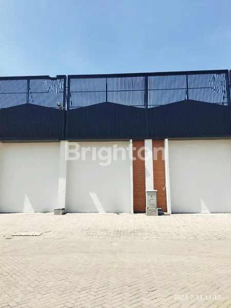 image GUDANG 1M AN DI DEKAT TOL MANYAR GRESIK (1)