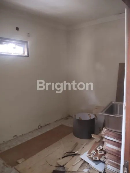 image RUMAH 2 LANTAI (3)