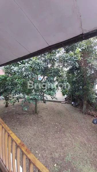 image RUMAH KOST DEKAT DENGAN UNIVERSITAS  PARAHYANGAN DAN ITB. TIDAK JAUH DARI PUSAT KULINER DAN WISATA DAERAH DAGO DAN CIHAMPELAS. (1)