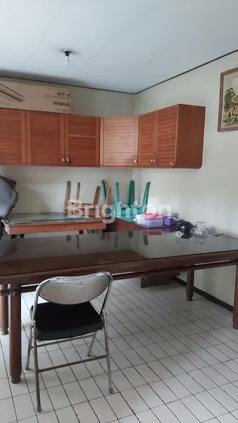 image RUMAH KOST DEKAT DENGAN UNIVERSITAS  PARAHYANGAN DAN ITB. TIDAK JAUH DARI PUSAT KULINER DAN WISATA DAERAH DAGO DAN CIHAMPELAS. (3)