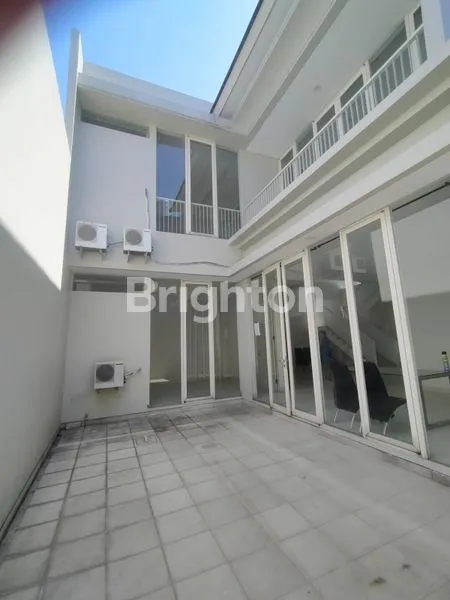 image RUMAH SIAP HUNI TERAWAT, BARU DIRENOVASI, WISATA BUKIT MAS GRAND PALAIS (4)